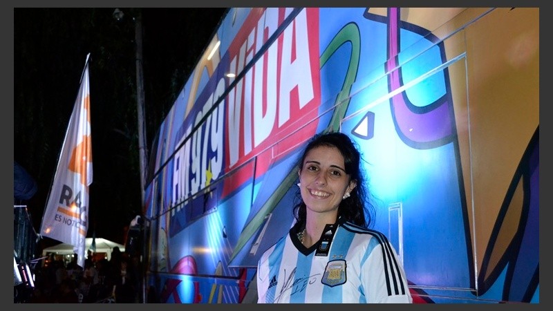 Daiana, la ganadora de la camiseta de la selección autografiada por Messi.