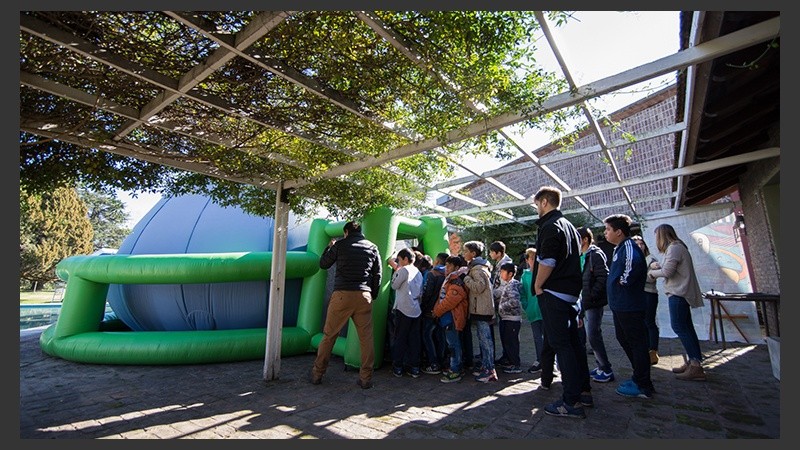 Los chicos disfrutaron en las instalaciones de Televisión Litoral.