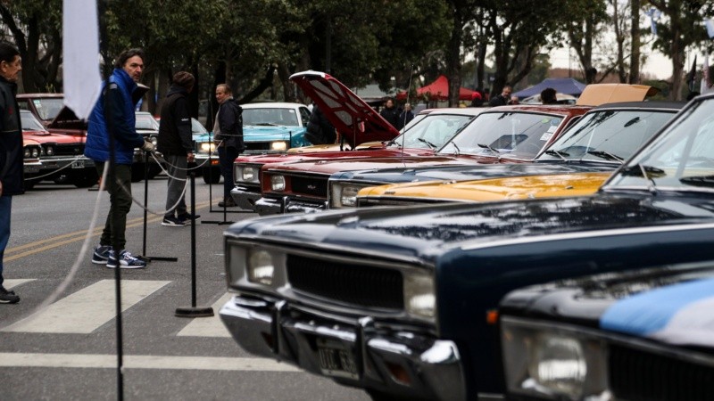 De todo tipo y color: la muestra de autos en el Parque Independencia.